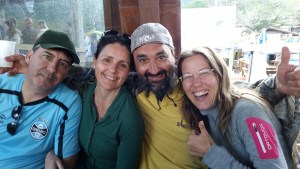 Brasilianer sind meist superfreundlich und gesprächig. Auch wenn ich fast nix verstehe ;)